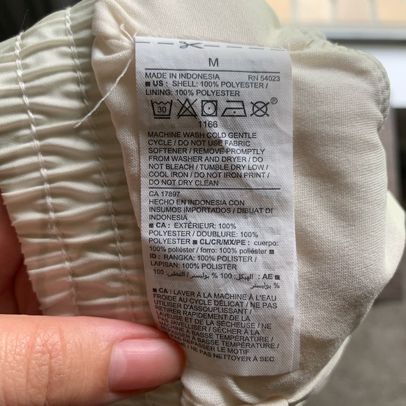 Old Navy Medium Womens Running Shorts White Zebra Print - Picture 4 of 6